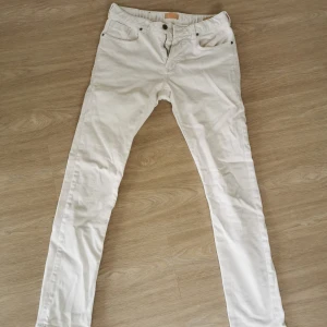 Scotch & Soda "heartbreaker" Jeans  - justerbara i midjan