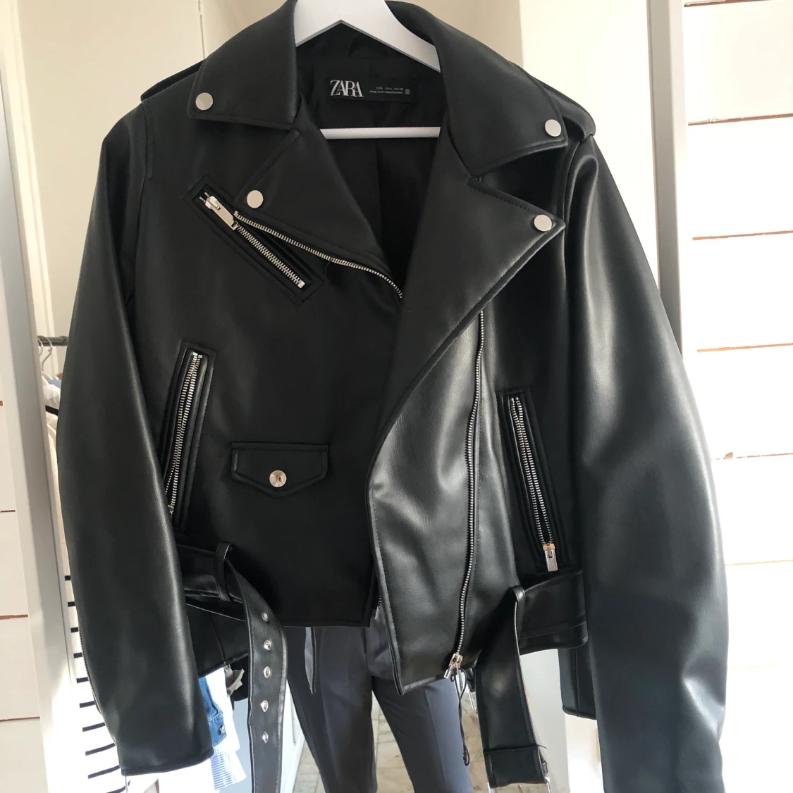 Bikerjacka från Zara i läderimitation💓 - 91