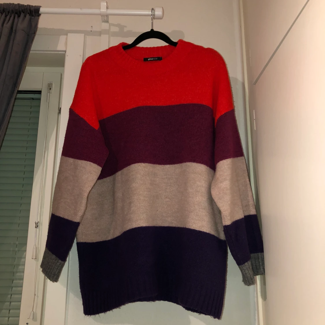 Randig stickad topp.