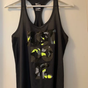 Träningslinne  - Använt fåtal ggr 