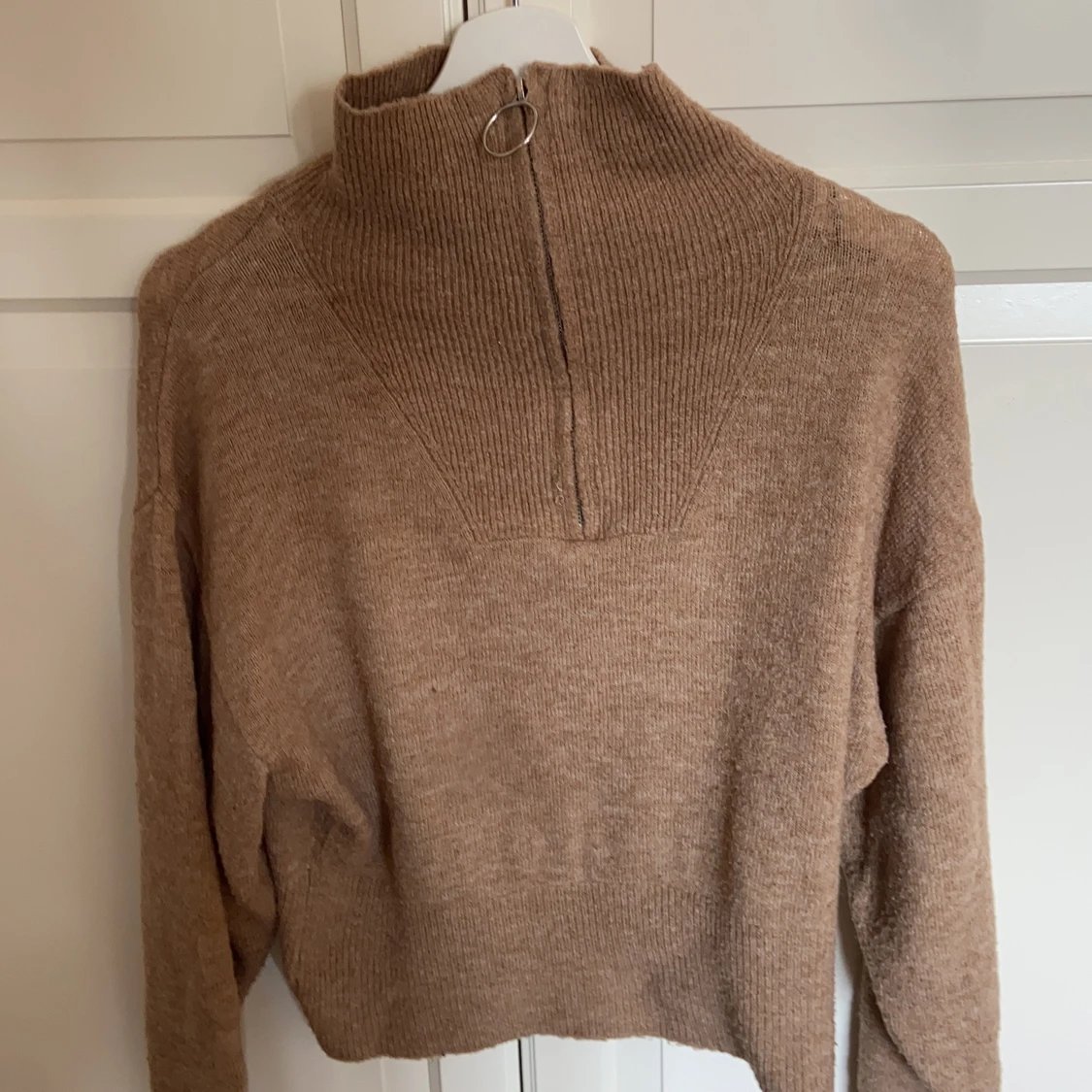 Stickad tröja storlek XS - 90