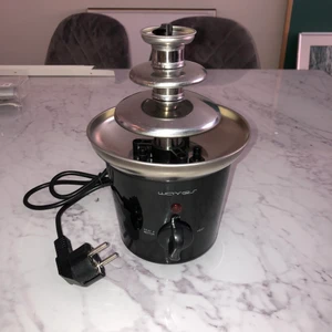 Chokladfontän - Helt oanvänd mini chokladfontän🥰🍫🍓 