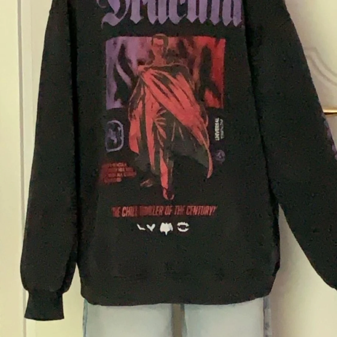 Sweatshirt med coolt tryck - 90