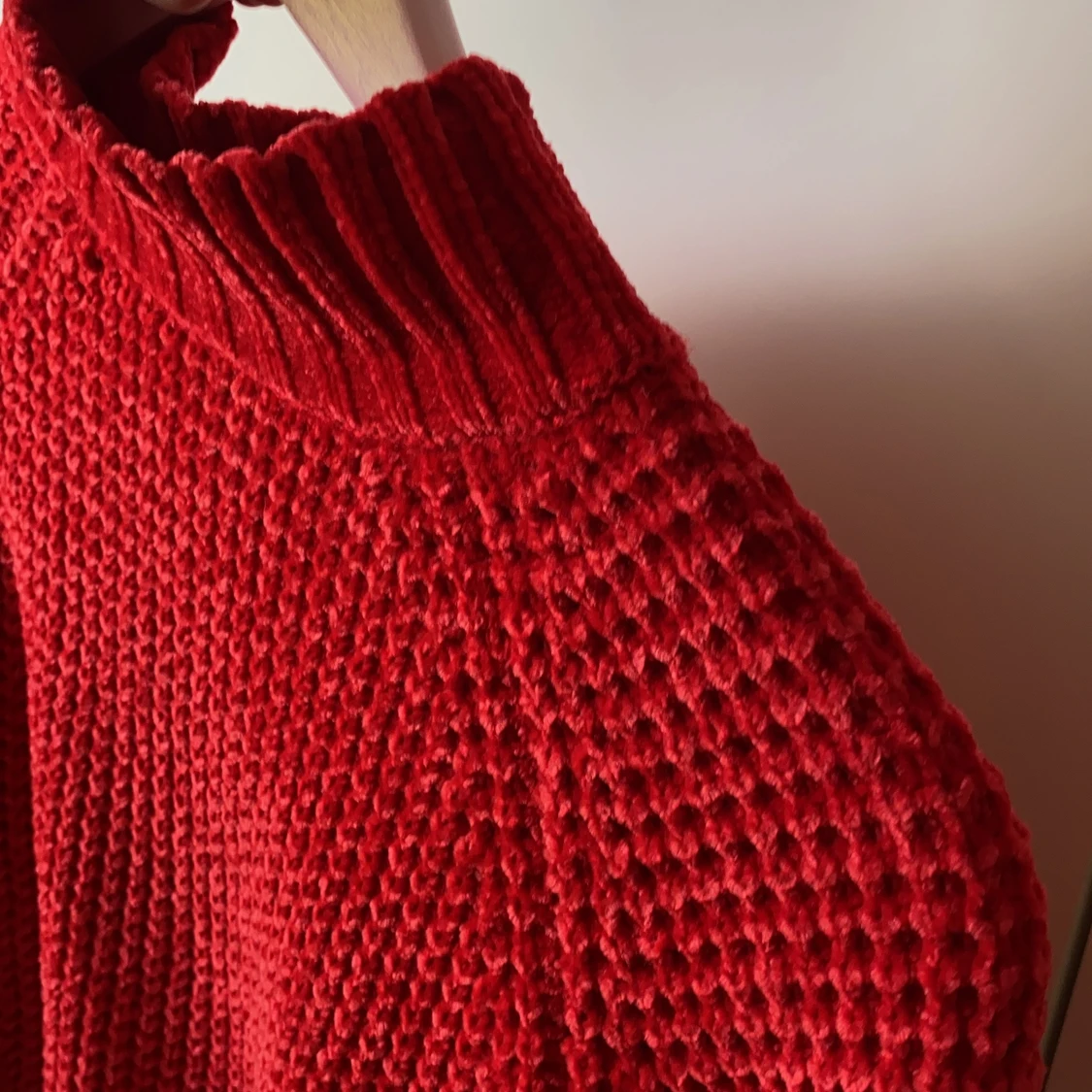 Röd vintertröja/hösttröja  - 90