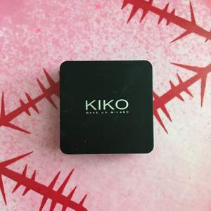 Highlighter från Kiko, sparsamt använd.🌸