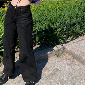 asballa unif jeans - säljer nu mina älskade unif jeans för att jag tydligen fortfarande växer</3 org pris 1000kr 