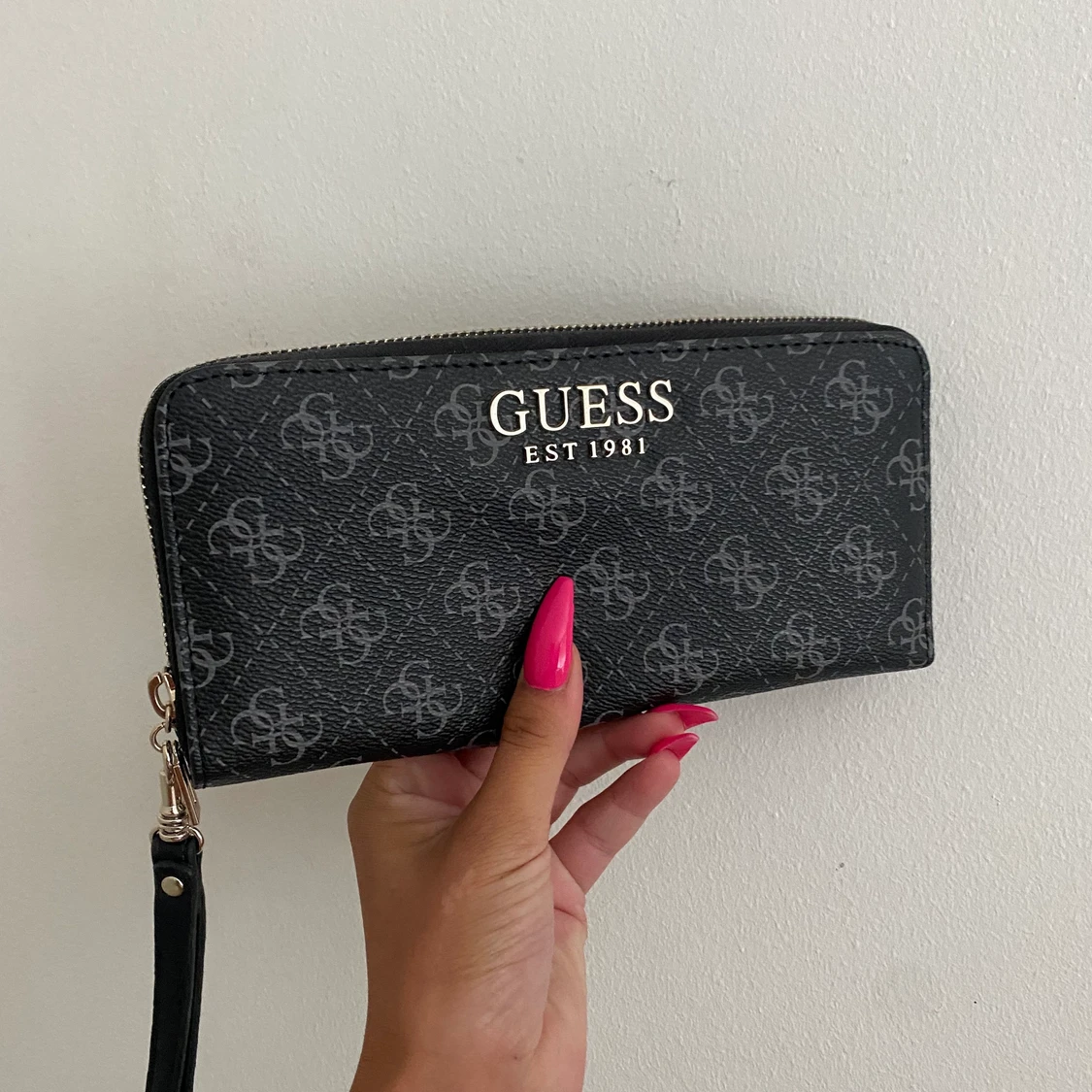 Guess plånbok  - 90