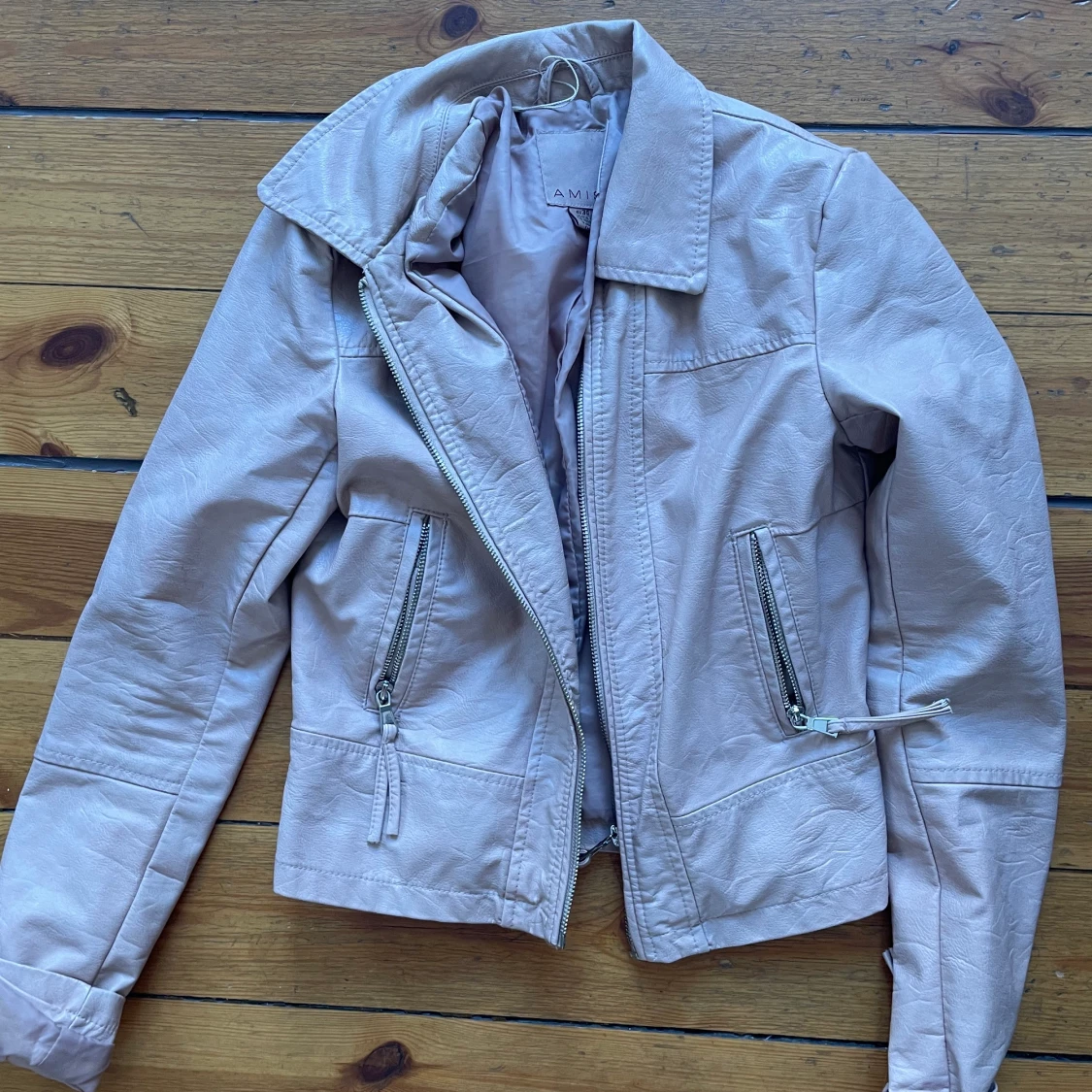 Skinn jacka beige/ljus rosa