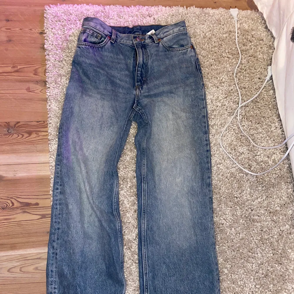 Yoko mid blue jeans, wide leg strl 26. Är knappt använda!. Jeans & Byxor.