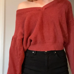 Off shoulder tröja - Mysig tröja från Gina Tricot i strl M. Köparen står för frakten❤️