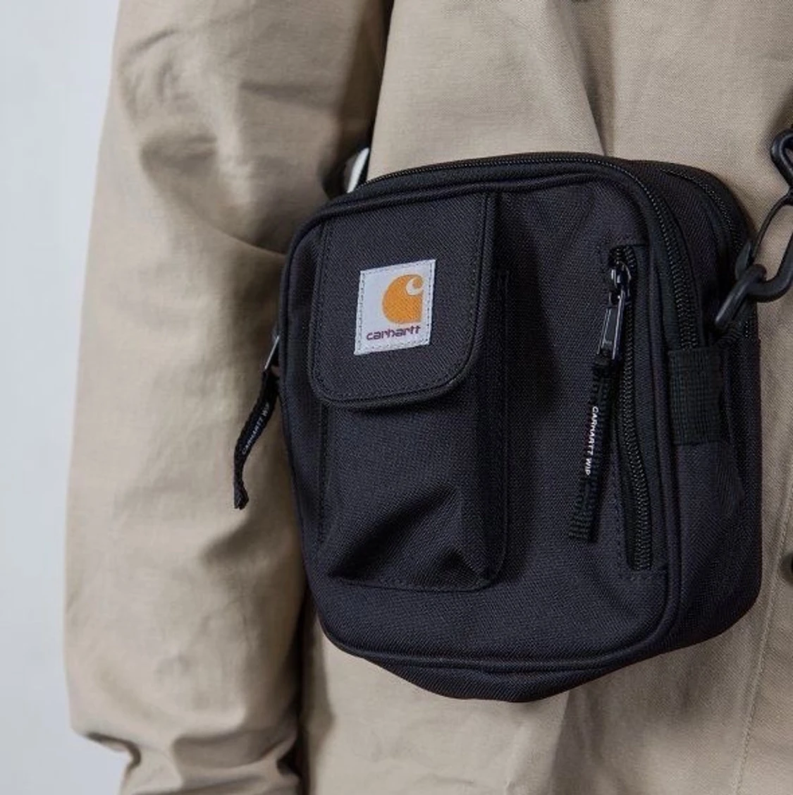 Väska från Carhartt