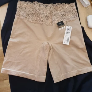 Underkläder  - Ett par super bekväma underbyxor! Är helt nya