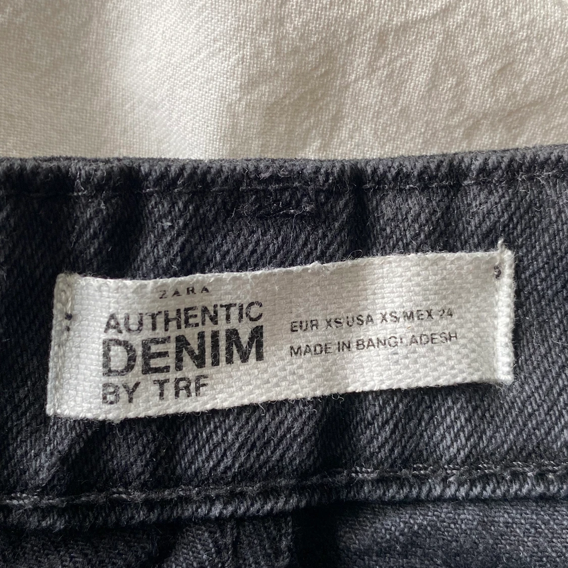 Svart jeanskjol - 91