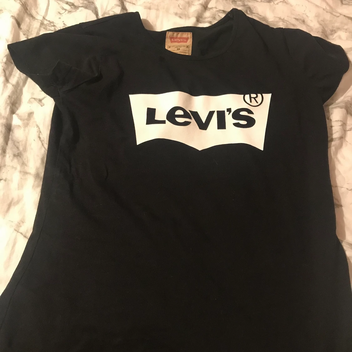 Svart Levis t-shirt - 90