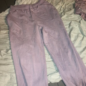 Mjukis - Jätte fina ljus lila mjukis från hm storlek S 