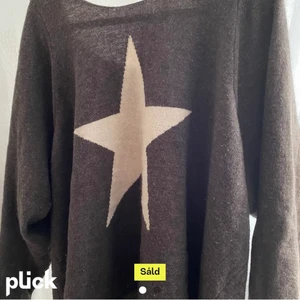 Stjärntröja  - Jättefin stjärntröja för hunkydoru som ej kommer till användning skriv privat för fler bilder!☺️💕