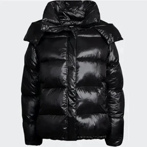 Söker BikBok jackan! - Jag söker nu den populära bikbok jackan i S-M! Skriv till mig om ni vet någon som säljer den eller om ni själva gör det!💘💘