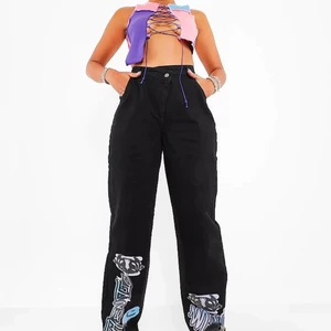 Snygga jeans - Aldrig använt förr för att den var för stor.