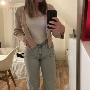 Korta - Jättefin beige kofta i bra skick🤍