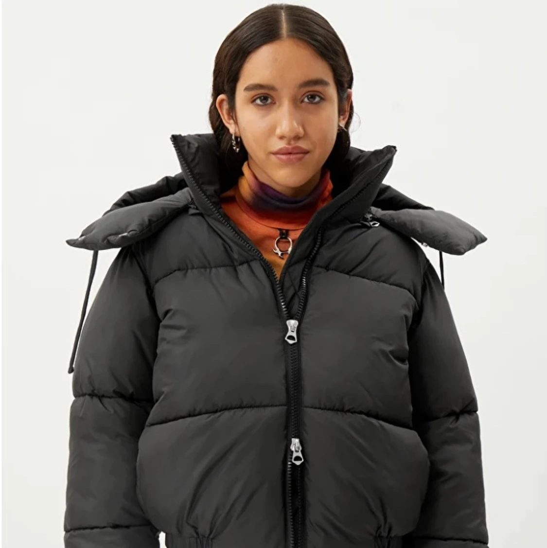 Helt ny Svart Puffer jacka