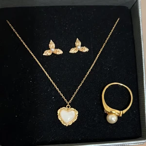 White pearl necklace set - Stainless steel with gold plated ring size 6 