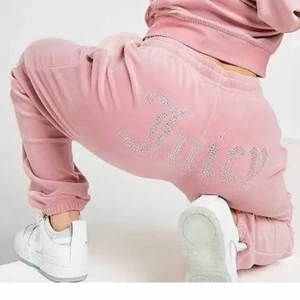 Juicy country S - Vänligt fina juicy country byxor i helt nytt skick