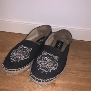 Kenzo skor! - 450kr jag betalar frakten. Fint skick! Äkta vara!