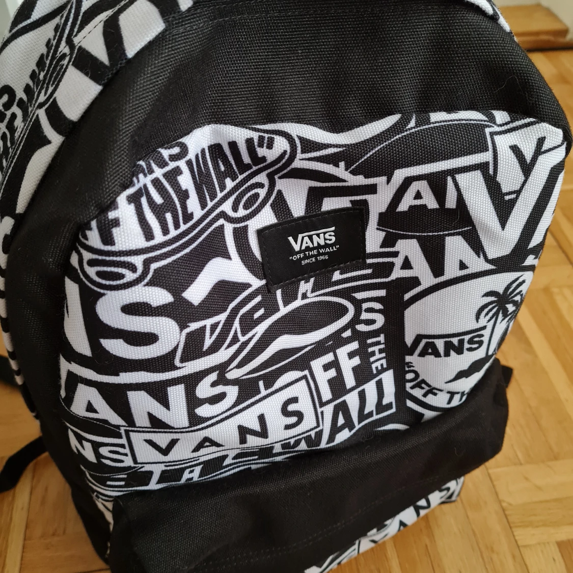 Vackra Ryggsäckar 🖤 - 90