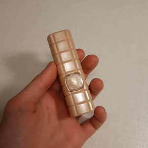 High Lighter contour stick - använd en gång 30 kr 26 kr frakt.