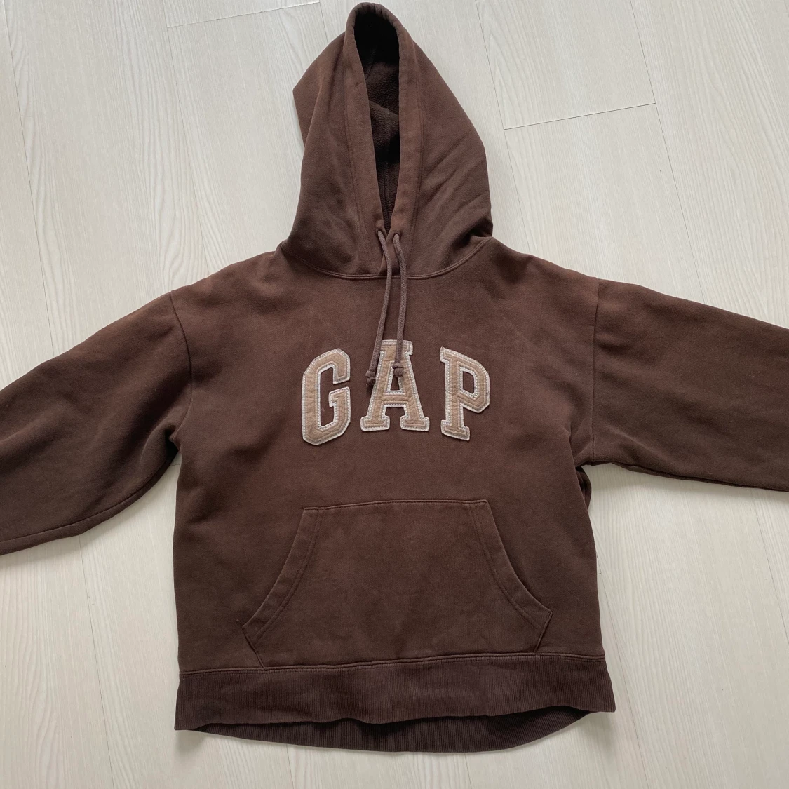 Brun gap hoodie