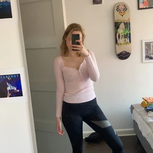 Fin långärmad rosa tröja - Fin långärmad ljusrosa tröja från h&m