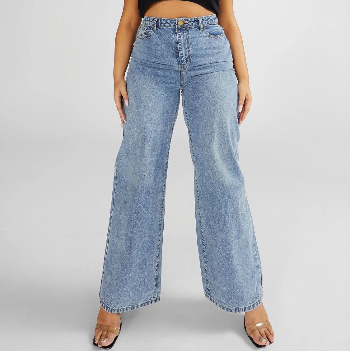 Plus size jeans från Boohoo🤍