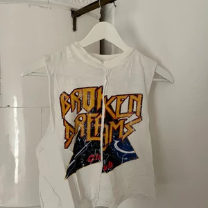 Linne - Coolt linne från hm. Aldrig använd, köparen står för frakten💕