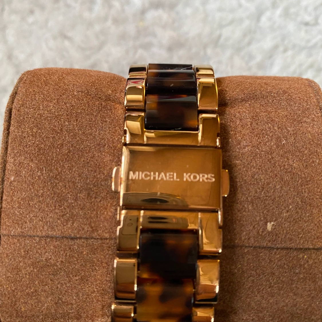 Michael Kors  - 91