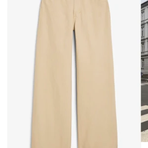 jeans - säljer ett par beiga jeans från monki som är använda ett fåtal gånger. har även klippt av dem längst ner för att dem skulle passa, så därav säljer jag dem lite billigare. dem är i storlek 24 vilket jag skulle säga motsvarar en xs. bilder är tagna från hemsidan men kan ta egna om det skulle viljas. säljer för 110 + frakt. har inte kollat upp frakten än och är lite osäker, men om nån är intresserad av att köpa så kan jag kolla upp