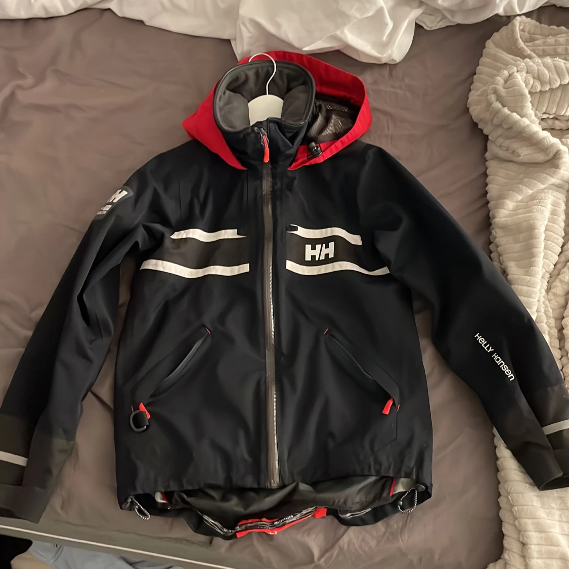 HH jacka