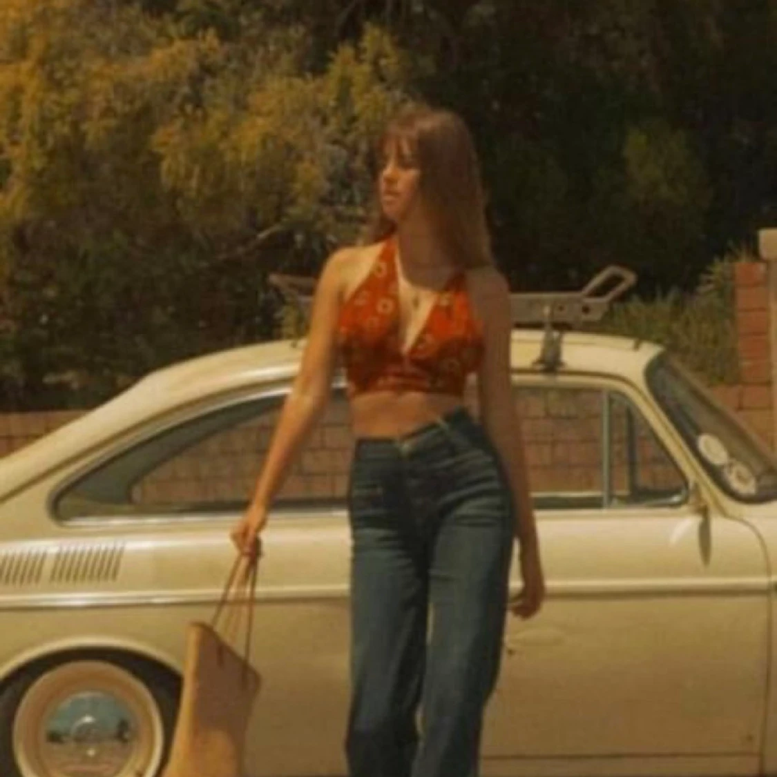 SÖKES! Högmidjade Jeans, retro/vintage!