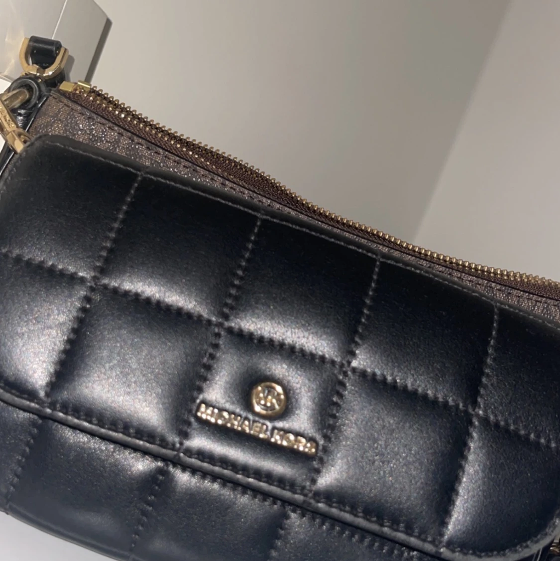 Michaelkors väska äkta 