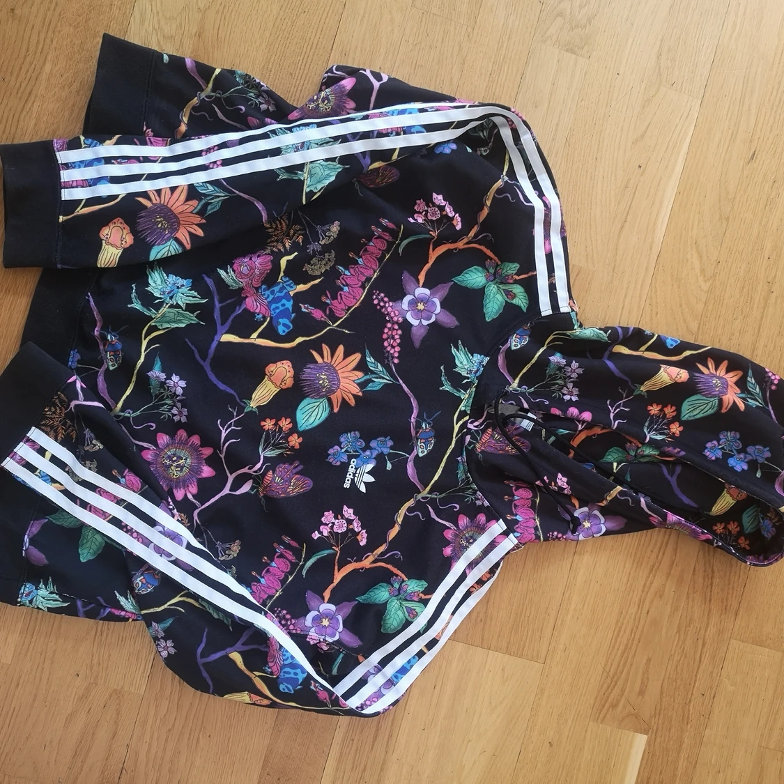 Huvtröja - Adidas  - 90