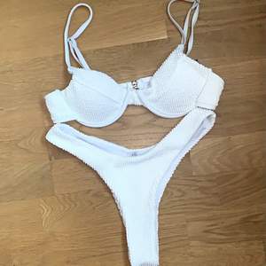 Detta super snygga bikini set från Shein, helt ny, oanvänd! Tyckte den inte passade mig /: