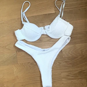 Bikini - Detta super snygga bikini set från Shein, helt ny, oanvänd! Tyckte den inte passade mig /: