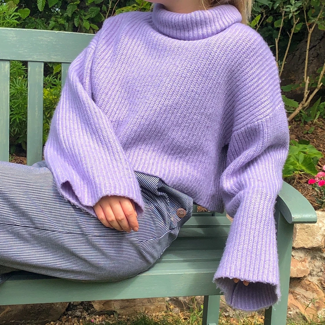 Monki pastelllila stickad