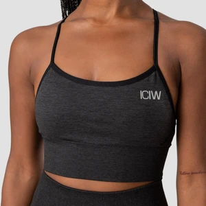 ICIW sport bh - Säljes då den är för liten och hann inte skicka tillbaka. Endast testad!  Så är i ny skick. Nypris 349, väljer att sälja min för 200kr