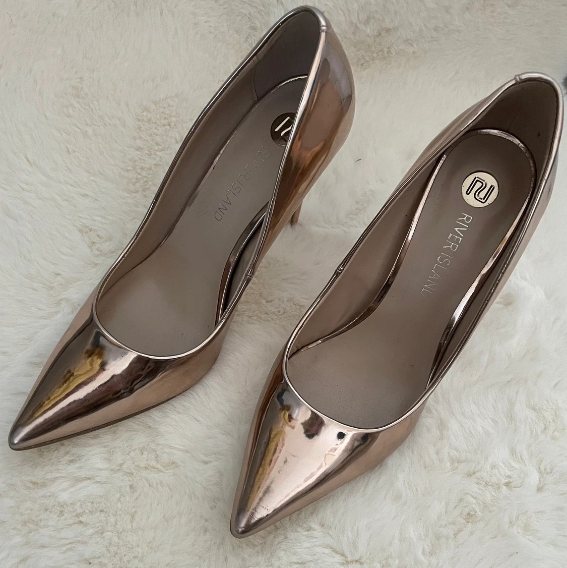 Super snygga stilettklackar i st 37  - 90