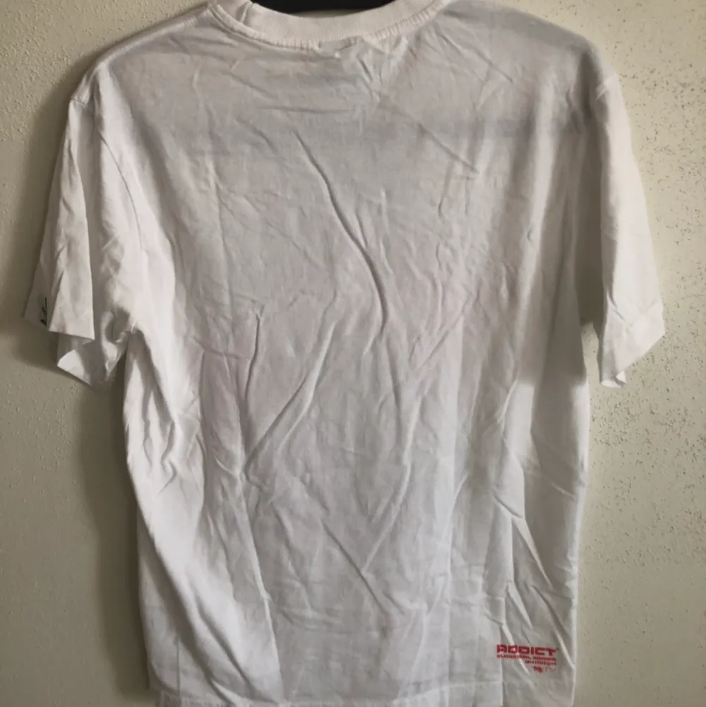 Addict Streetwear Clothing Classic Girl Clown T-Shirt  Size small, men’s small / extra small fit.  Excellent condition, no flaws or damage.  DM if you need exact size measurements.   Buyer pays for all shipping costs. All items sent with tracking number.   No swaps, no trades, no offers. . T-shirts.