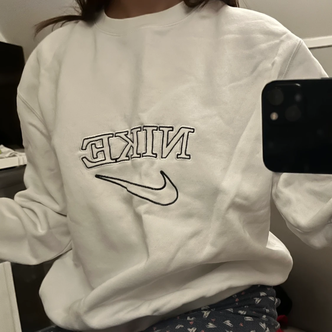 Nike sweat shirt 