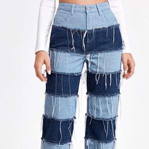 Coola jeans som är använda ett fåtal gånger, mycket bra skick. Köparen står för eventuell frakt ✨