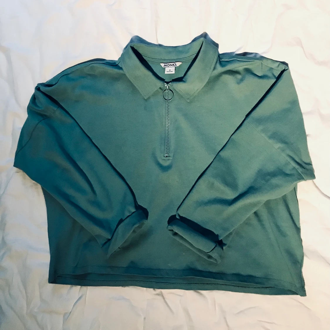 Mintgrön tröja Monki stl M  - 90