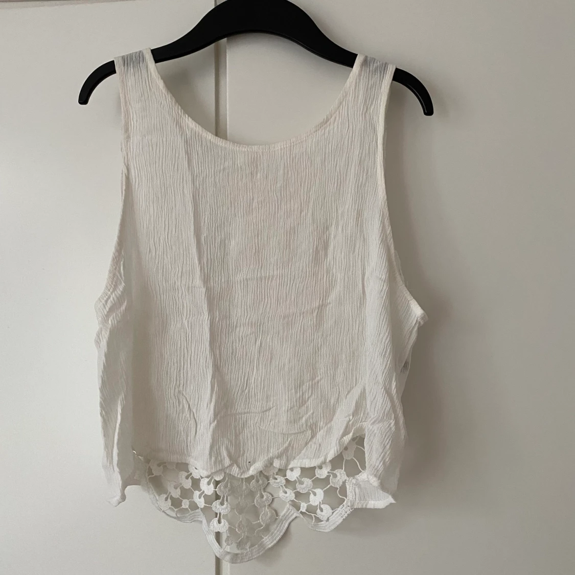 Linne i vit spets - 90