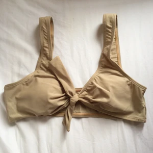 Bikinitopp  - Helt ny i stl S. 50kr Inklusive frakt